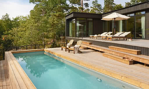 Miljöbild - Långsmal pool